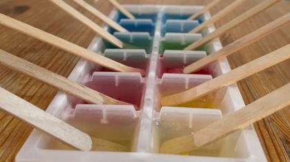 Eiswürfel malen Experiment