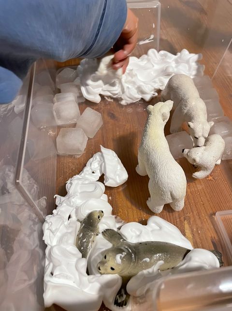 Spielwelt für Kinder ab 2 Jahren erleben, Eiswelt und Spielschaum